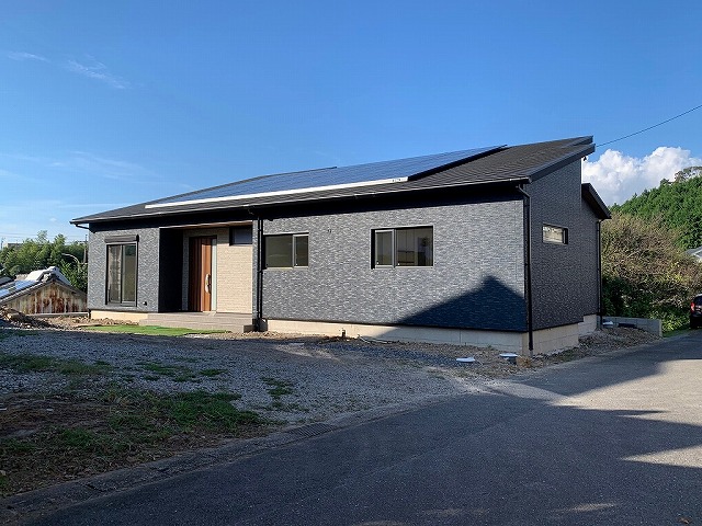 自然の借景を活かした/平屋建36.5坪