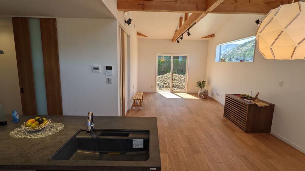 自然の借景を活かした/平屋建36.5坪