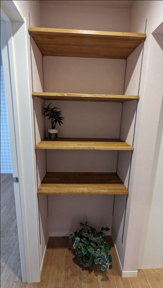 床下エアコンと小屋裏エアコンのある快適な家