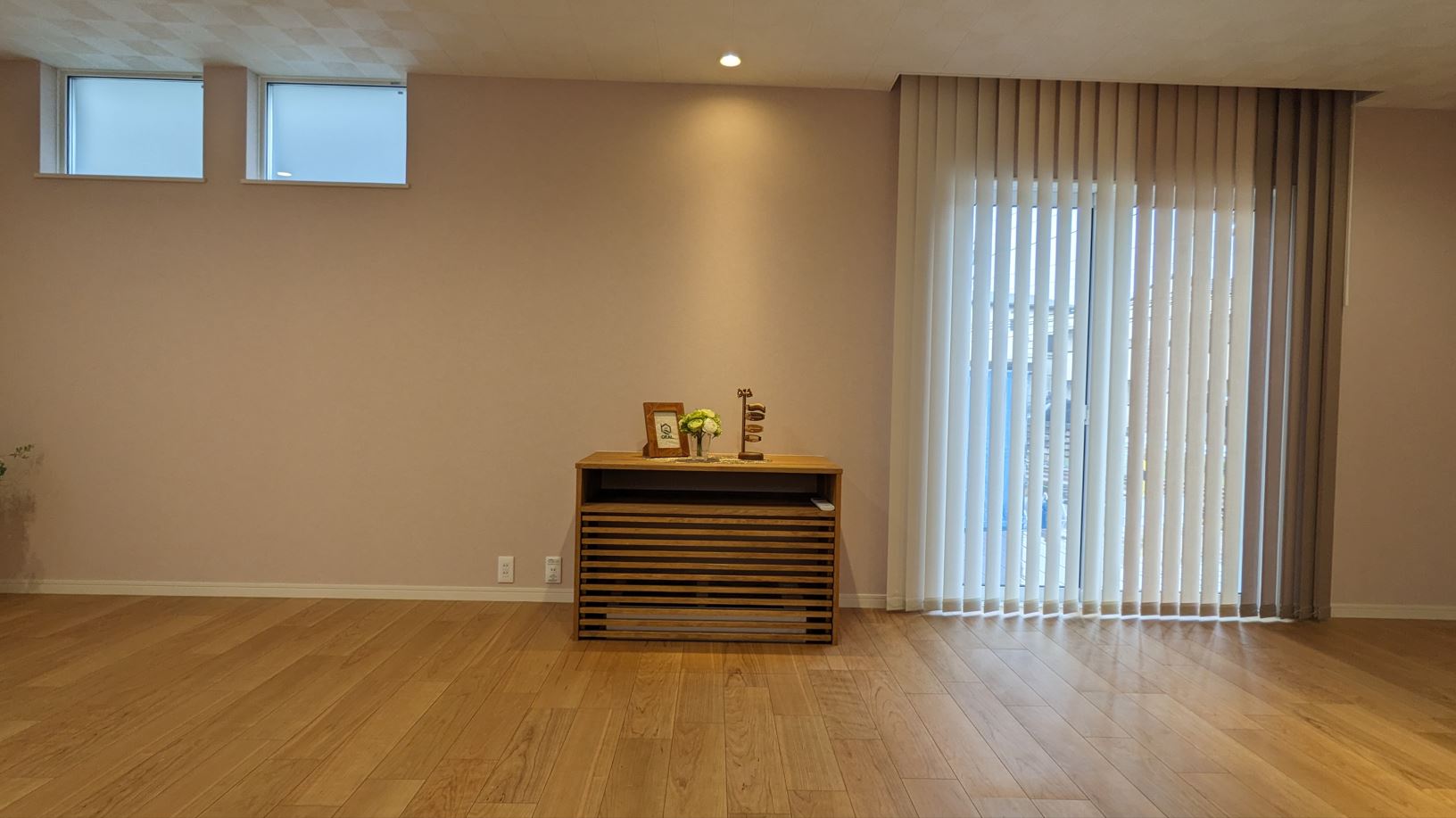 床下エアコンと小屋裏エアコンのある快適な家
