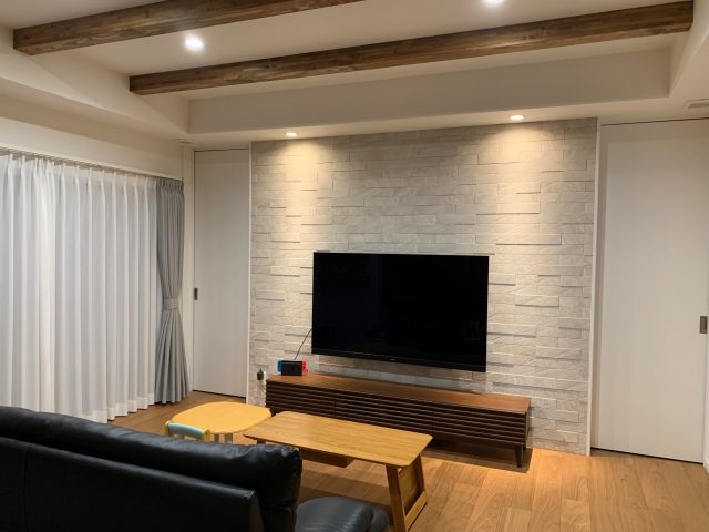 開放的な吹抜け中央階段の家／47.5坪