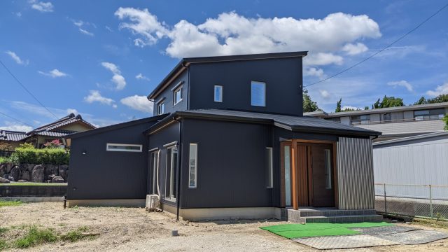 高台に建つ眺望良好の家/豊田市34坪