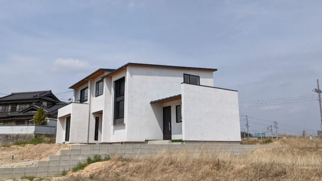 建築家とコラボ／シラスそとん壁の家／東郷町47坪